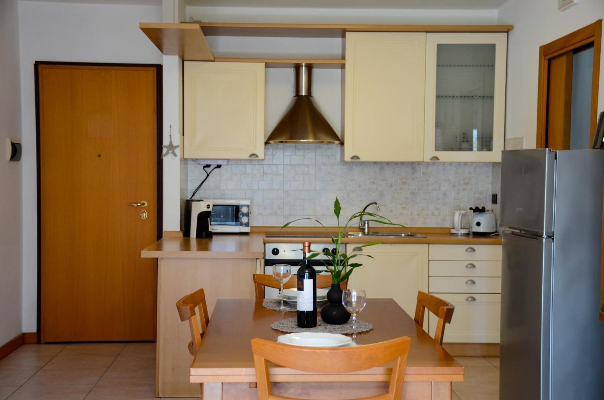 Appartamento Peler13 Con Balcone E Parcheggio Рива дел Гарда Екстериор снимка